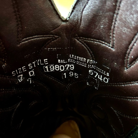 Vintage Brown & Tan Leather Cowboy Boots - Picture 6 of 10